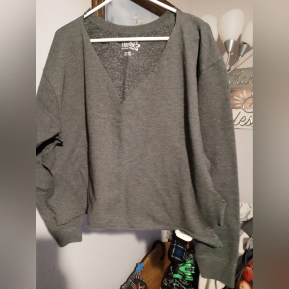 Hanes, "Live, Love, Comfy".  XXL cropped sweatshirt.